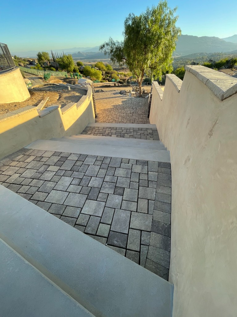 Outdoor steps and stairway hardscape